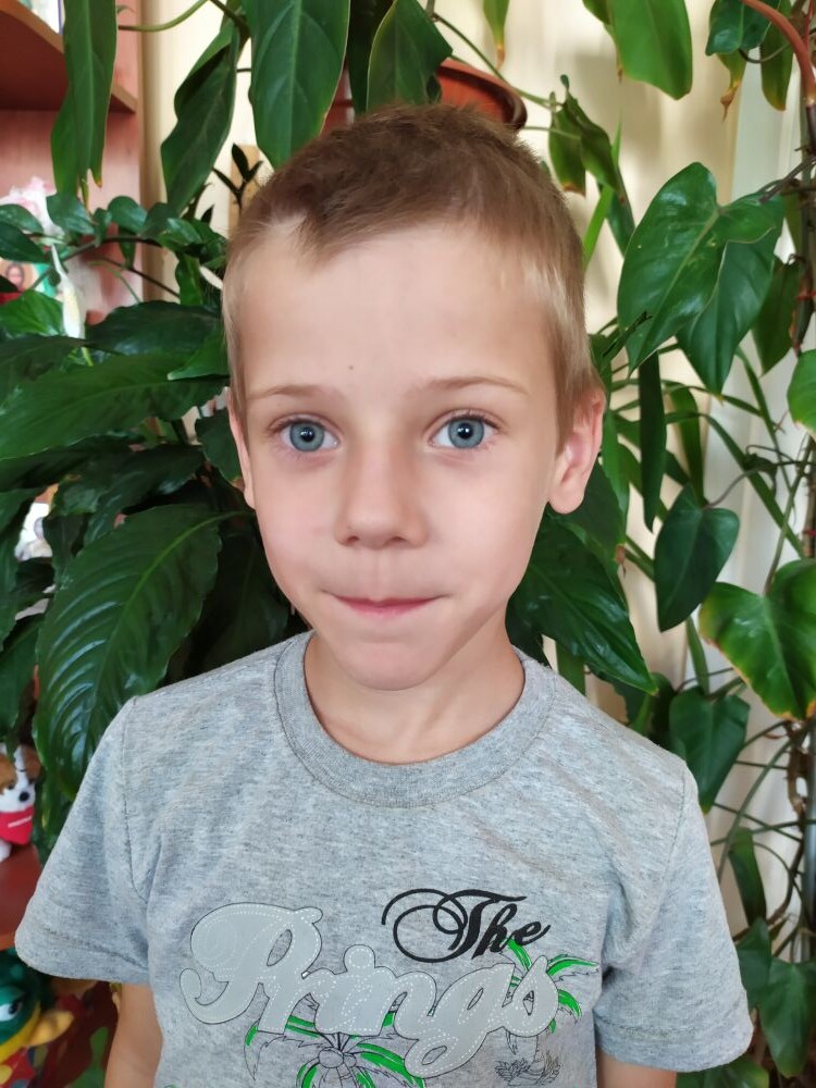 Дети оставшиеся без попечения родителей банк данных фото Дети оставшиеся без попечения родителей банк данных фото